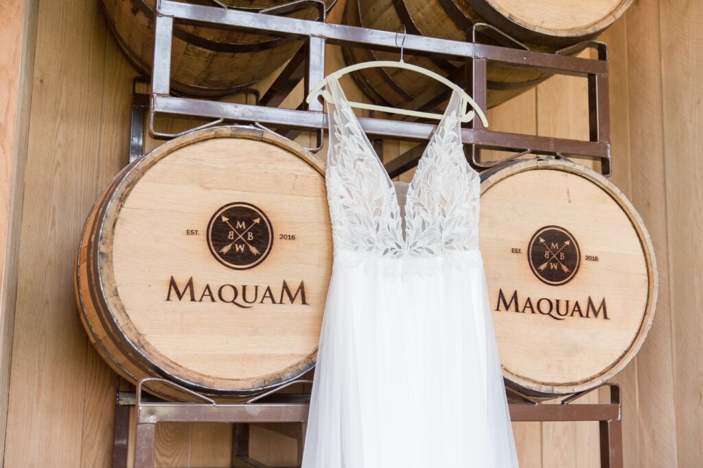 wedding dress at the maquam barn 